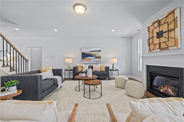 6628H Blackwater RD, Virginia Beach, VA 23457