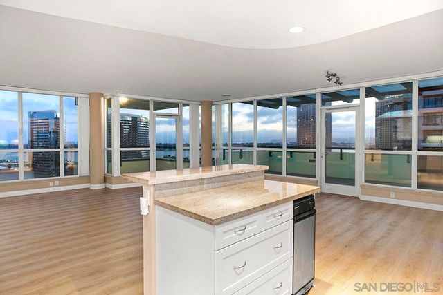 555 Front Street 1803, San Diego, CA 92101