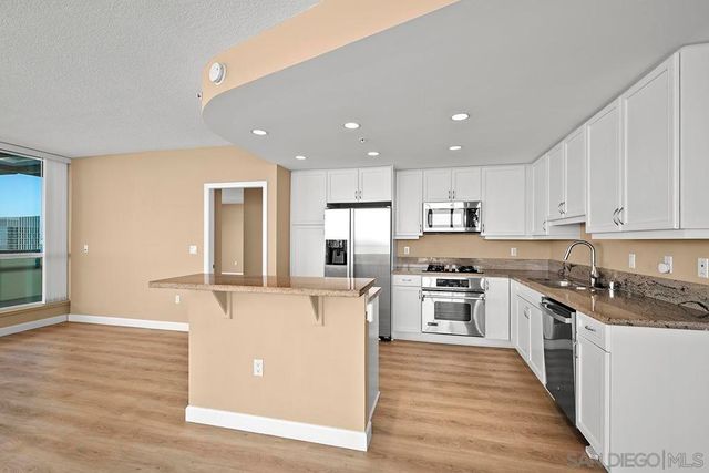 555 Front Street 1803, San Diego, CA 92101