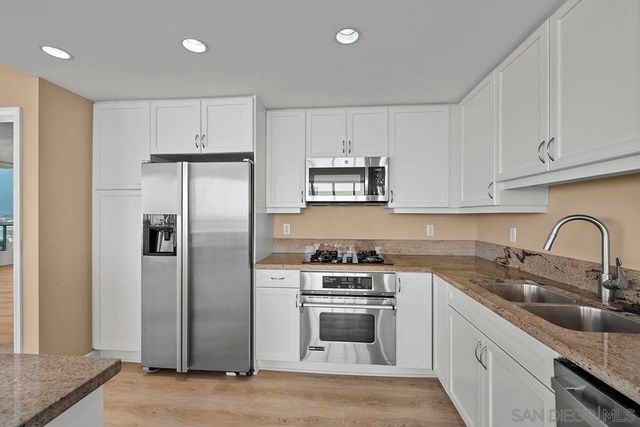 555 Front Street 1803, San Diego, CA 92101