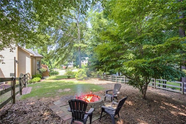 4814 Galloways Farm Court, Acworth, GA 30101
