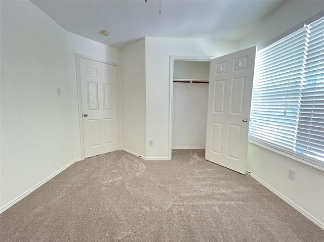 15465 Adlong Drive, Fort Worth, TX 76262