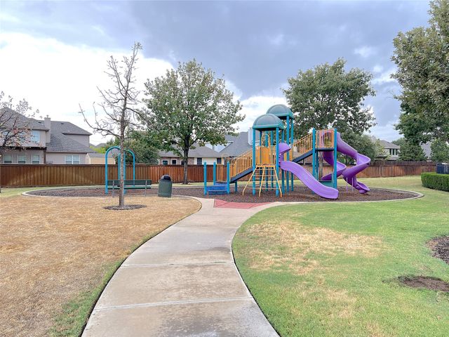 15465 Adlong Drive, Fort Worth, TX 76262
