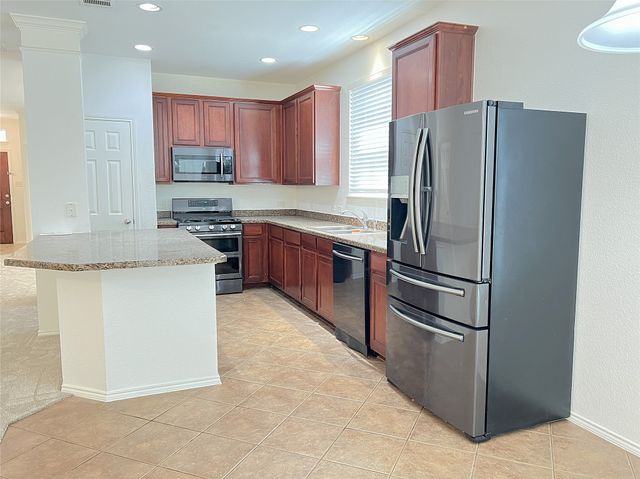 15465 Adlong Drive, Fort Worth, TX 76262
