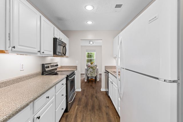 1645 Dexter Lane, Charleston, SC 29412