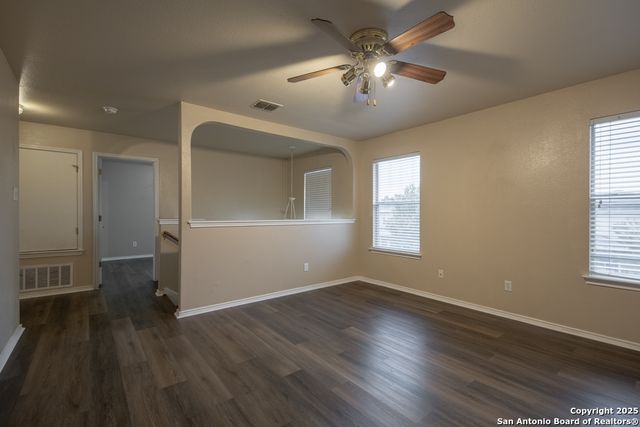 9006 CLEARWOOD PATH, Universal City, TX 78148