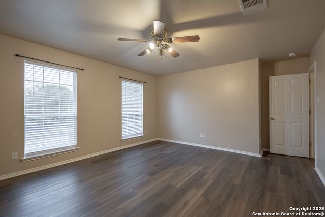 9006 CLEARWOOD PATH, Universal City, TX 78148