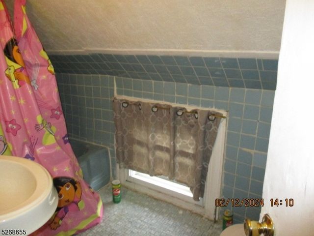 76 Marcy Ave, East Orange City, NJ 07017