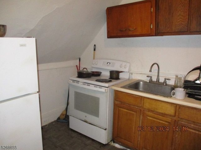 76 Marcy Ave, East Orange City, NJ 07017