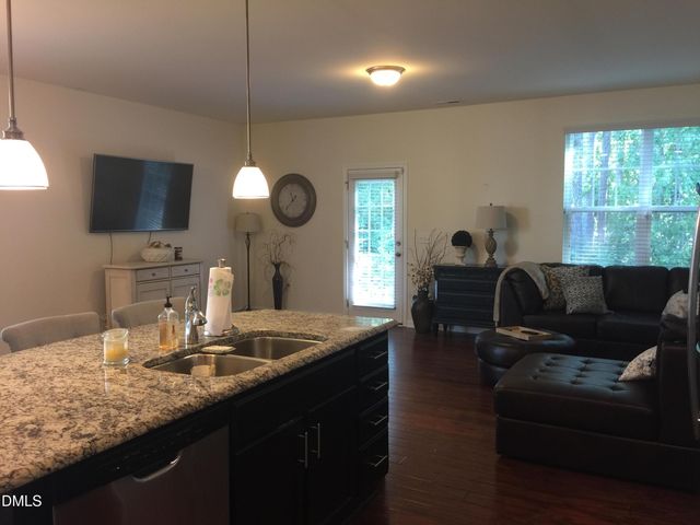 637 Briarcliff Street, Apex, NC 27502