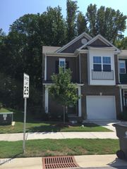 637 Briarcliff Street, Apex, NC 27502