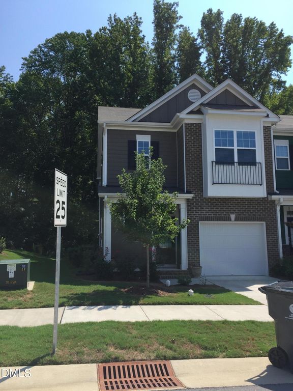 637 Briarcliff Street, Apex, NC 27502