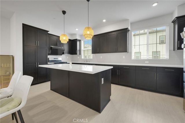 115 Colorado, Pomona, CA 91766