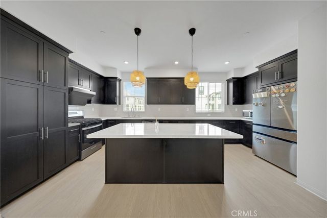 115 Colorado, Pomona, CA 91766