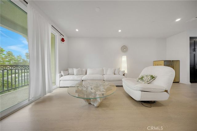 115 Colorado, Pomona, CA 91766