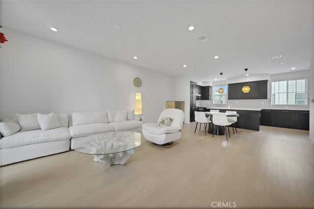 115 Colorado, Pomona, CA 91766