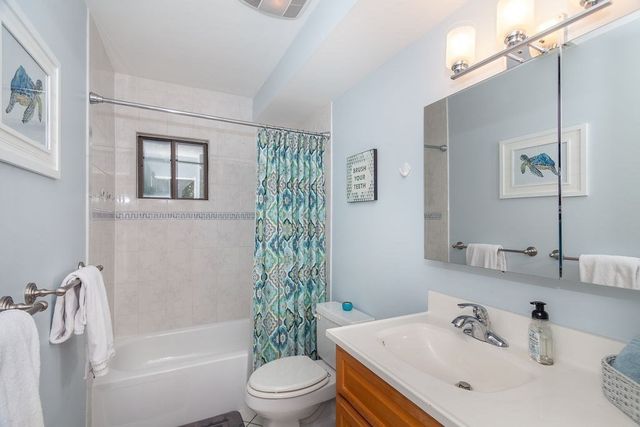 129 Governor Winthrop Rd 1A, Somerville, MA 02145