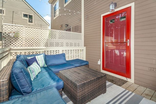 129 Governor Winthrop Rd 1A, Somerville, MA 02145