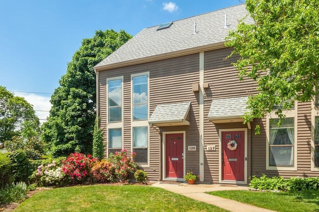 129 Governor Winthrop Rd 1A, Somerville, MA 02145