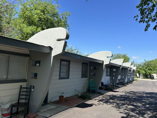 5213 Joe Sayers Ave 6, Austin, TX 78756
