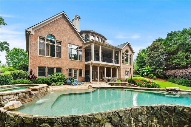 160 Ansley Way, Roswell, GA 30075