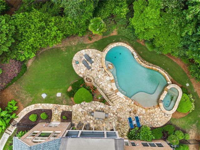 160 Ansley Way, Roswell, GA 30075