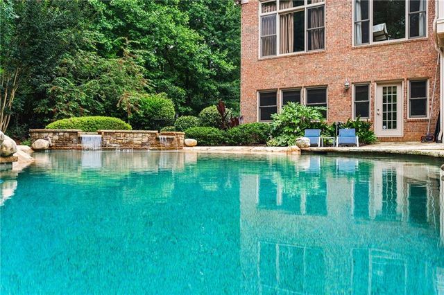 160 Ansley Way, Roswell, GA 30075