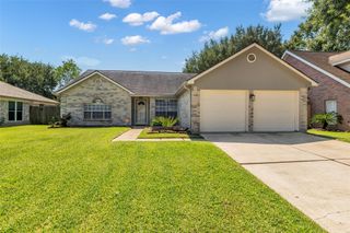 4026 Bentley Drive, Pearland, TX 77584