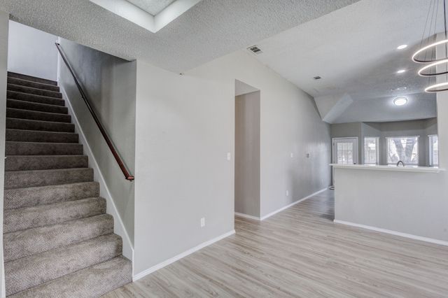 9049 Elbe Trail, Fort Worth, TX 76118