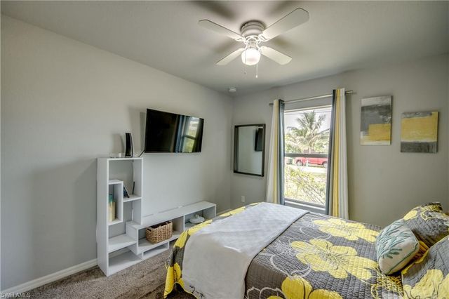 1725 NE 23rd ST, Cape Coral, FL 33909