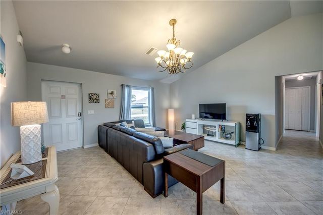 1725 NE 23rd ST, Cape Coral, FL 33909
