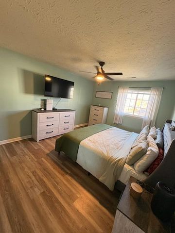 612 Friars Lane, 8, Florence, KY 41042