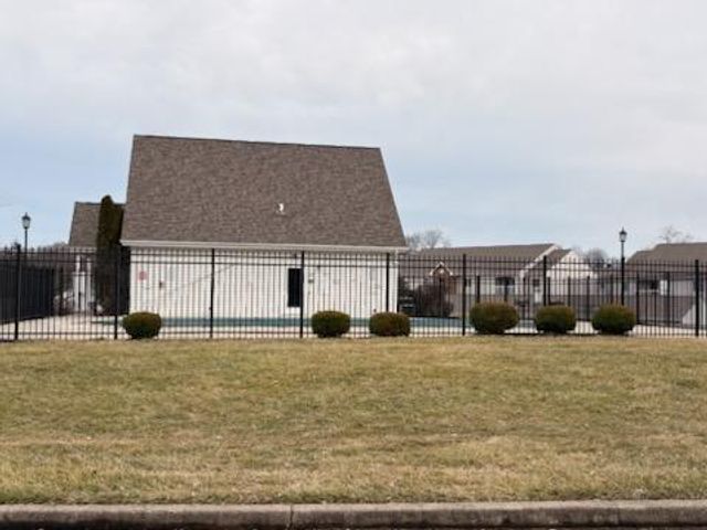 612 Friars Lane, 8, Florence, KY 41042