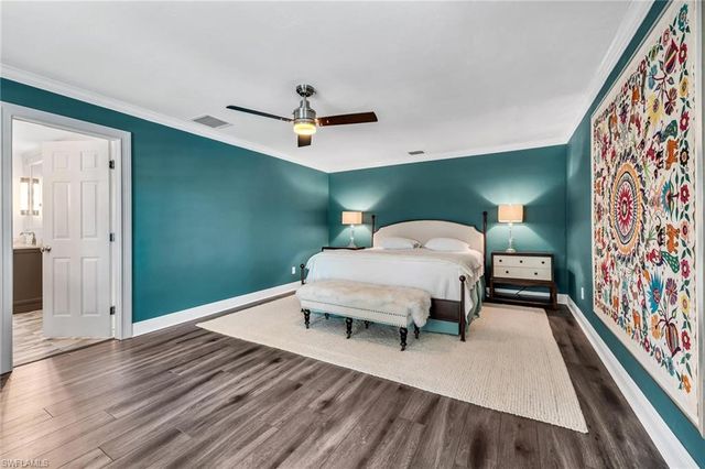 1966 Imperial Golf Course BLVD, Naples, FL 34110