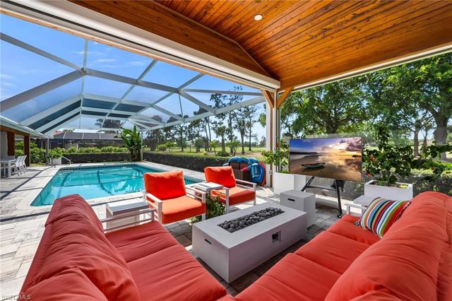 1966 Imperial Golf Course BLVD, Naples, FL 34110