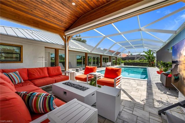 1966 Imperial Golf Course BLVD, Naples, FL 34110