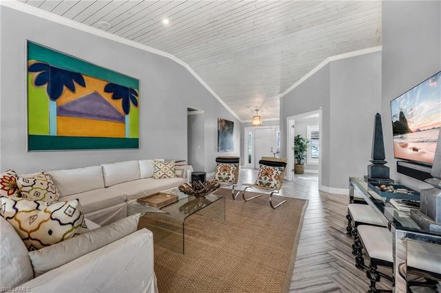 1966 Imperial Golf Course BLVD, Naples, FL 34110