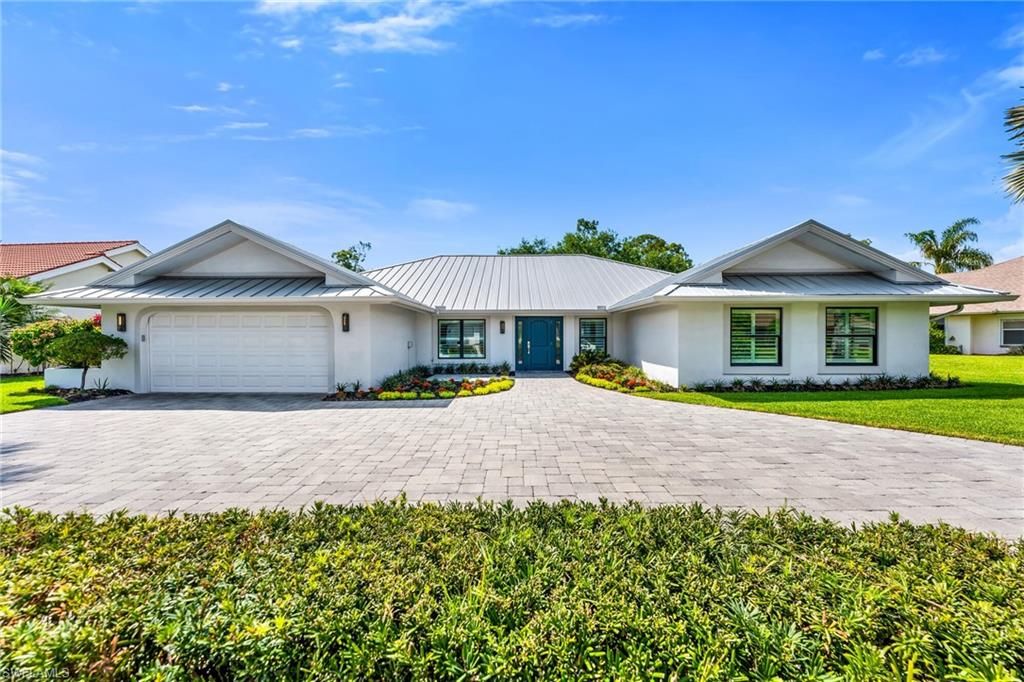1966 Imperial Golf Course BLVD, Naples, FL 34110