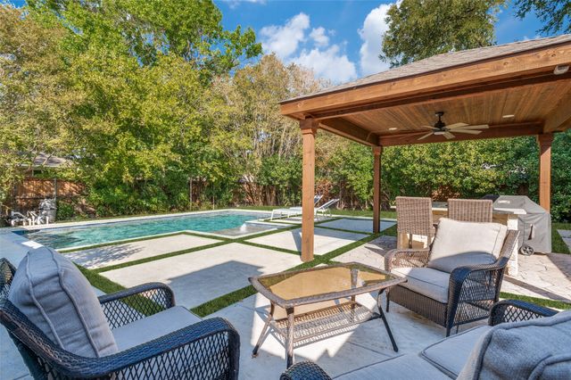 10355 Carry Back Circle, Dallas, TX 75229