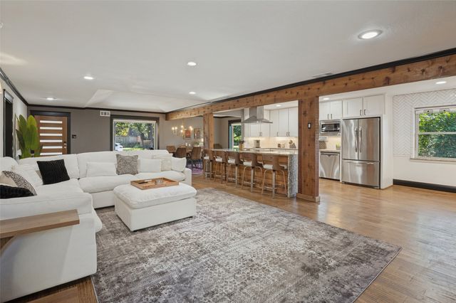10355 Carry Back Circle, Dallas, TX 75229
