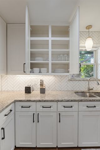 10355 Carry Back Circle, Dallas, TX 75229