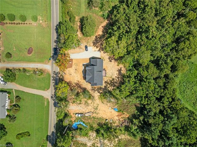 6117 David Moore Road, Burlington, NC 27217