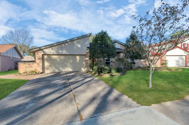 16814 Cobble Ridge Drive, Sugar Land, TX 77498