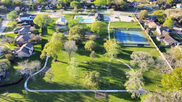 16814 Cobble Ridge Drive, Sugar Land, TX 77498