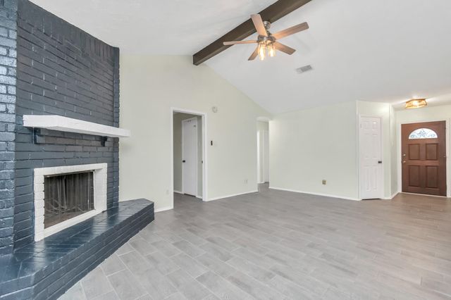 16814 Cobble Ridge Drive, Sugar Land, TX 77498