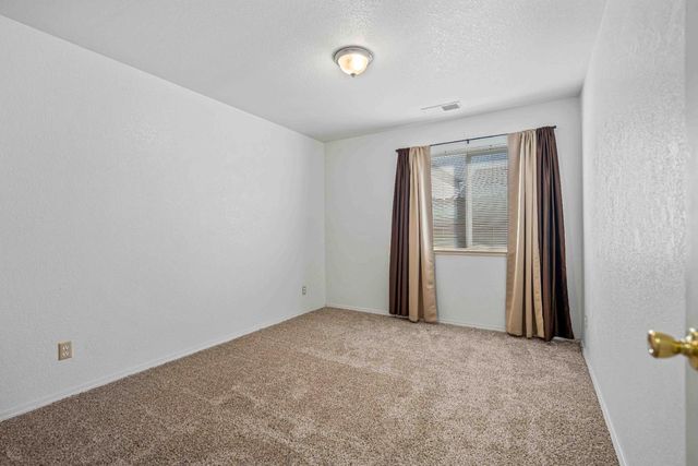 1804 Ipswich Way, Modesto, CA 95358