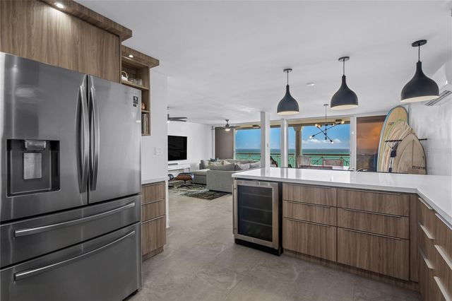 J6 COSTA DORADO J6, Dorado, PR 00646