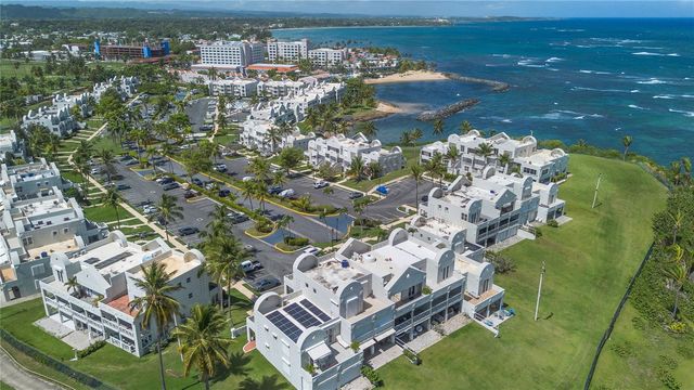 J6 COSTA DORADO J6, Dorado, PR 00646