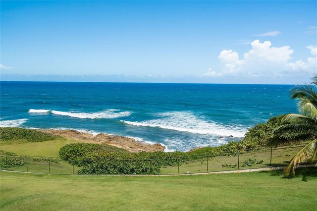 J6 COSTA DORADO J6, Dorado, PR 00646