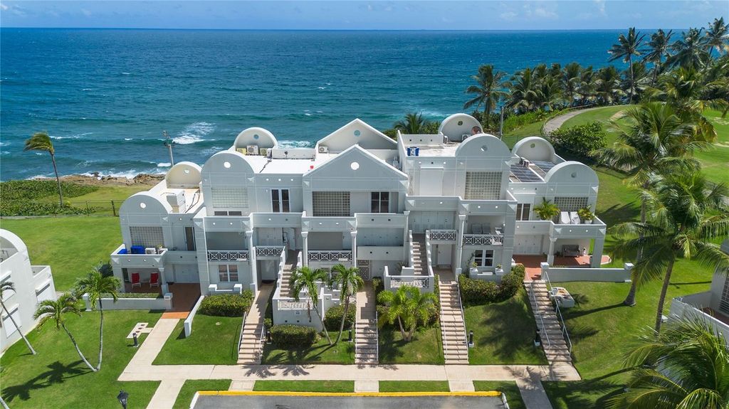 J6 COSTA DORADO J6, Dorado, PR 00646